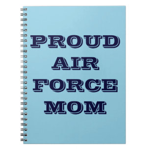 Cuaderno Mamá de la Fuerza Aérea Orgullosa para portátiles