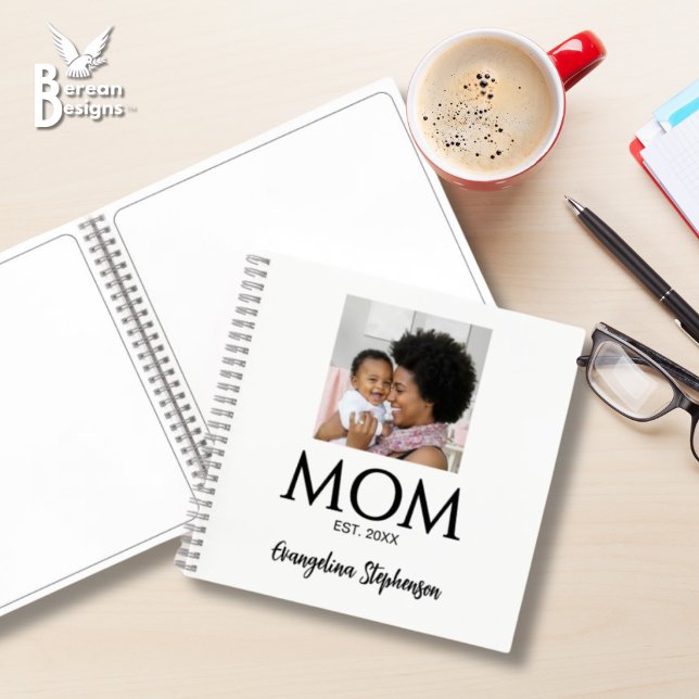 Cuaderno Mamá fundó Caps Journal para mamás (MOM ESTABLISHED 3 Photo Notebook with customizable photo and year. Ideal gift for Mother's Day. )