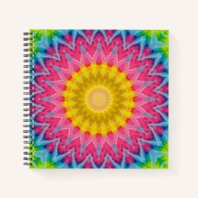 Cuaderno Mandala de tinte de arcoiris con simetría vibrante (Anverso)
