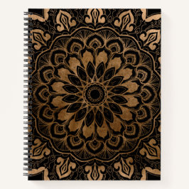Cuaderno Mandala floral dibujada a mano en oro falso en neg