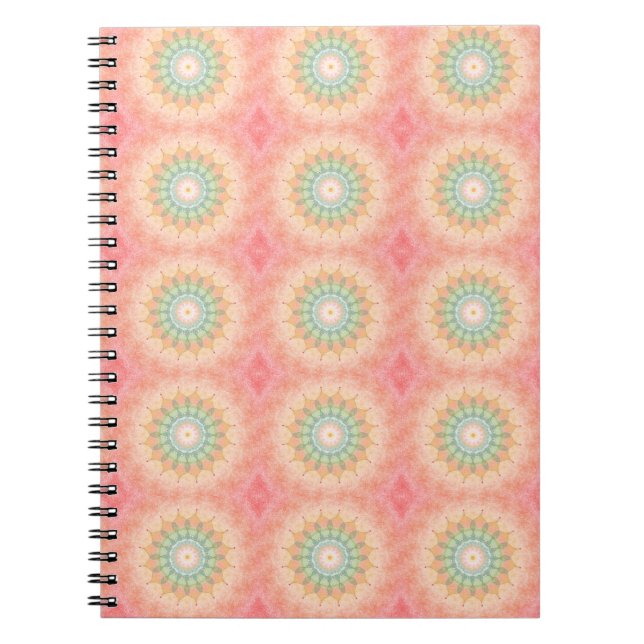 Cuaderno Mandalá geométrico verde rojo amarillo colorido (Frente)
