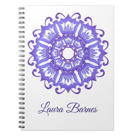 Cuaderno Mandala violeta floral. Nombre