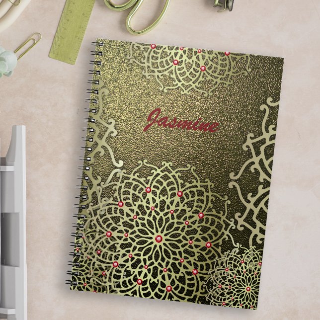 Cuaderno Mandala y nombre personalizado con joyas de oro de (Subido por el creador)