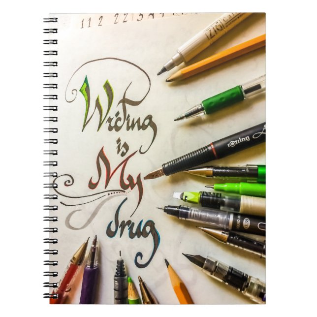 Cuaderno Manifiesto de escritor loco con lapiceros y lápice (Frente)