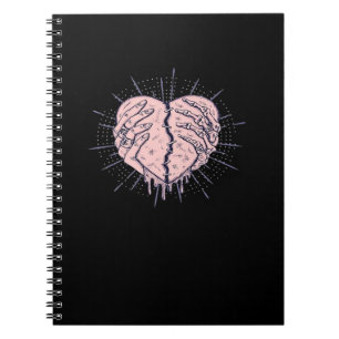 Cuaderno Mano De Esqueleto Con Clásico Del Corazón