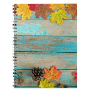 Cuaderno Maple otoñal: Marco Natural de la Pinecona.