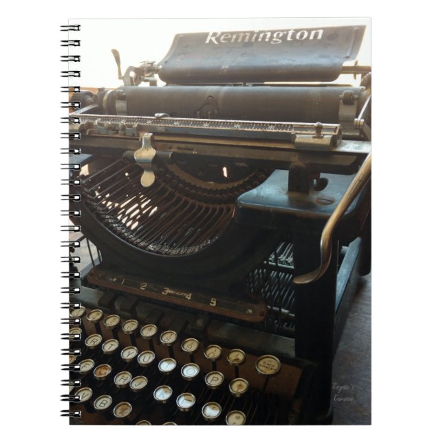 Cuaderno Máquina de Escribir Vintage (Frente)