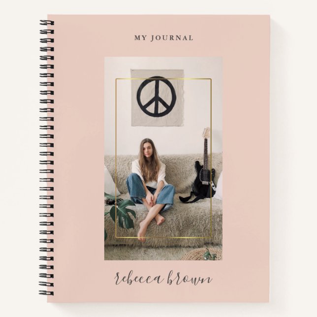 Cuaderno Marco Dorado Personalizado Rosa Moderno con Letra  (Anverso)