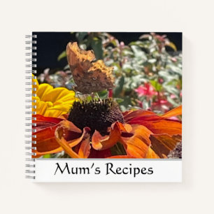 Cuaderno Mariposa Comma en una flor de Rudbeckia editable