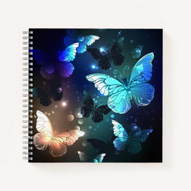 Cuaderno Mariposa nocturna fluida (Anverso)