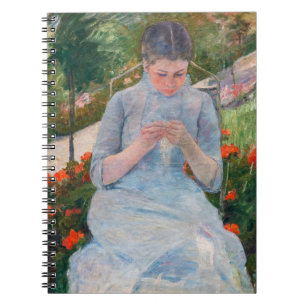Cuaderno Mary Cassatt - Niña cosiendo en un jardín
