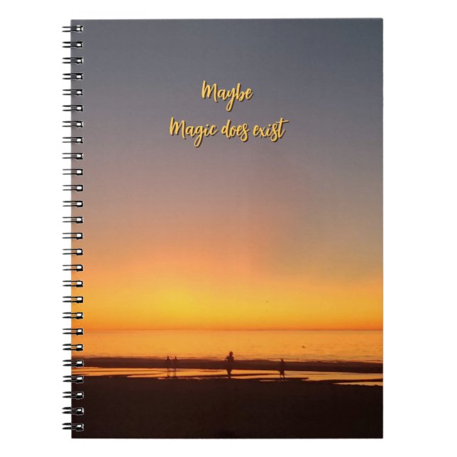Cuaderno "Maybe Magic Does Exist" (Frente)