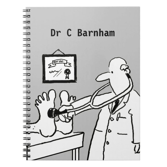 Cuaderno Médico con estetoscopio revisando pies (Frente)