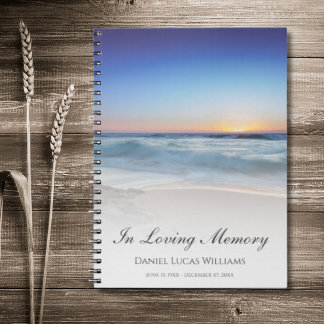 Cuaderno Memorial azul del océano en la playa o libro de in
