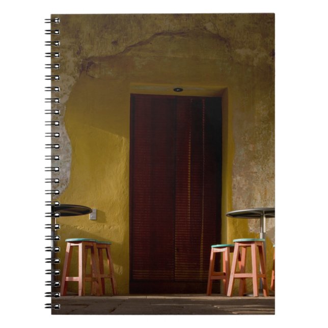 Cuaderno México, Oaxaca, Sol de la tarde ilumina balcón de (Frente)