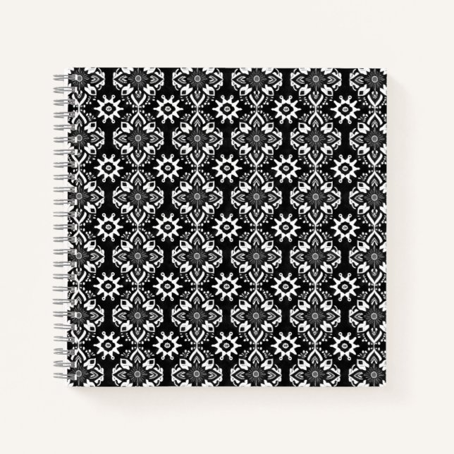 Cuaderno Moda Boho Patrón floral blanco y negro (Anverso)