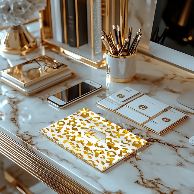 Cuaderno Moda Safari impresión de oro y animal blanco de lu (Stylish Luxe Business  Notebook. Available in Glossy Paper or Matte Hard Cover )