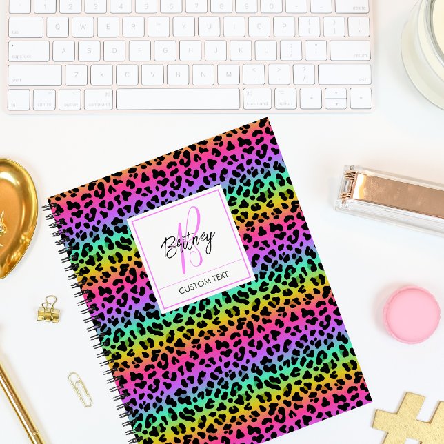 Cuaderno Modern Rainbow Leopard Skin Pattern Monogram (Subido por el creador)