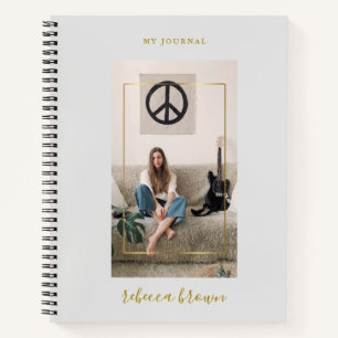 Cuaderno moderno con marco dorado marfil de escrit