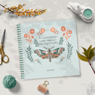 Cuaderno Momentos fluctuantes: Un año de magia de polilla