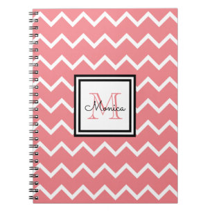 Cuaderno Monograma Chevron con el nombre rojo Girly Pastel