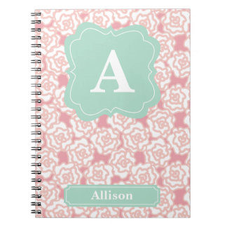 Cuaderno Monograma de la menta de los rosas del melocotón