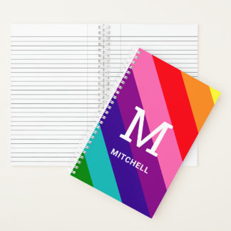 Cuaderno Monograma de nombre en diagonal con arcoíris rosa
