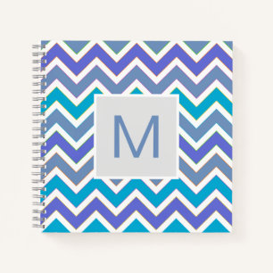 Cuaderno Monograma de Patrón de Chevron Deportivo Azul Fres