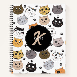 Cuaderno Monograma del patrón de traza y gatos divertidos c