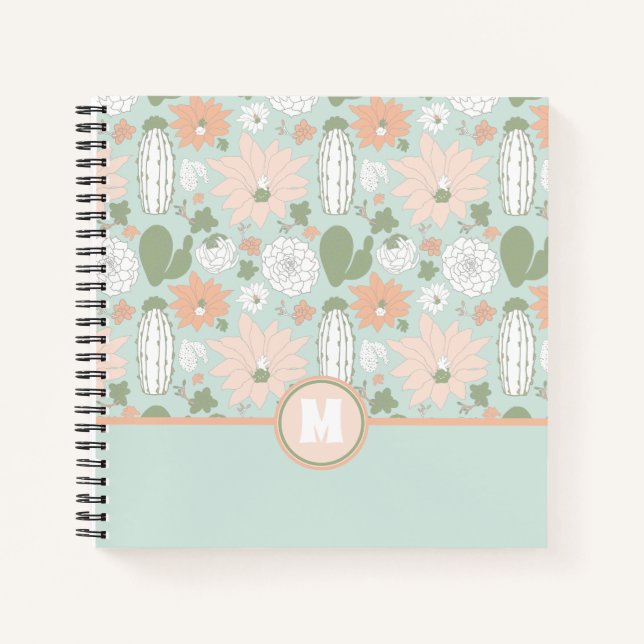 Cuaderno Monograma del patrón floral verde de cacti Peach (Anverso)