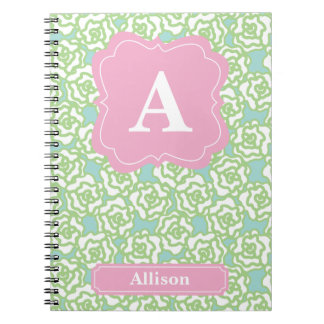Cuaderno Monograma del rosa de rosas verdes
