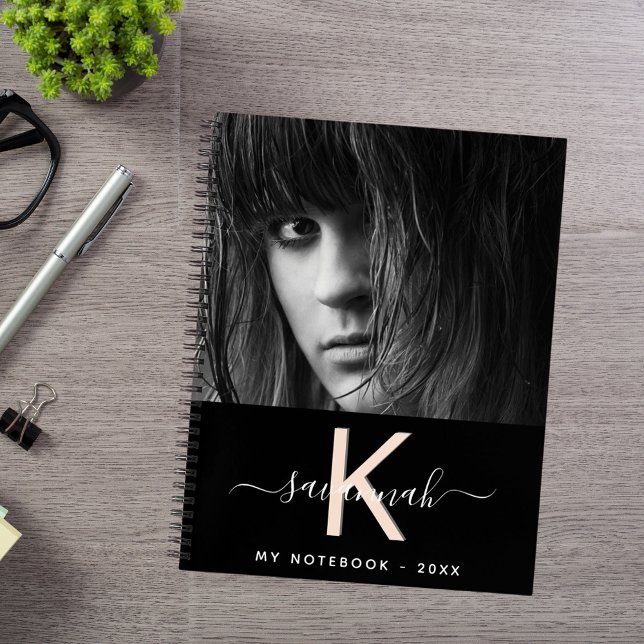 Cuaderno Monograma fotográfico de durazno negro (Subido por el creador)