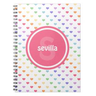 Cuaderno Monograma lindo de los corazones del arco iris
