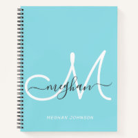 Monograma moderno elegante de letra script blanca 