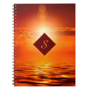 Cuaderno Monograma Naranja del atardecer Golden Sky Sea of