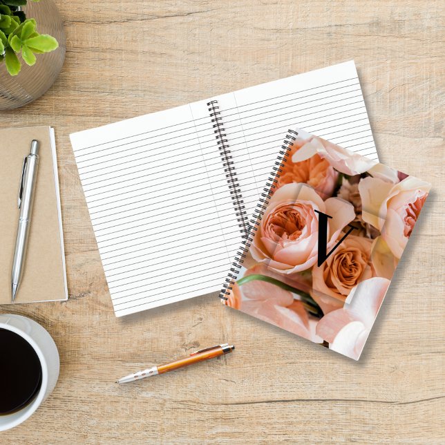 Cuaderno Monograma Personalizado elegante Letra inicial V R (Subido por el creador)