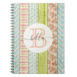 Cuaderno Monograma Rosas de Shabby en cabaña de madera rúst