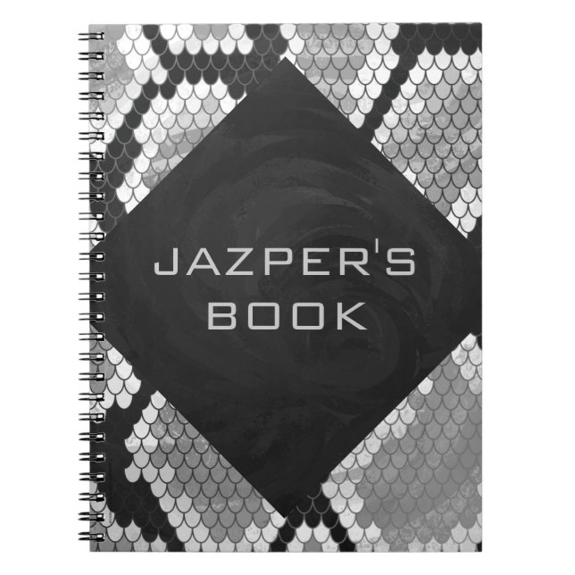 Cuaderno Monogramado gris, blanco y negro piel de serpiente (Frente)