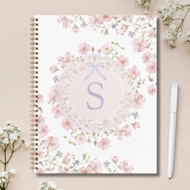 Cuaderno Monogrammed Pink Flowers and Lace Floral (In situ)