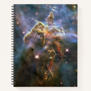 Cuaderno Montaña mística en el espacio hubble de la nebulos