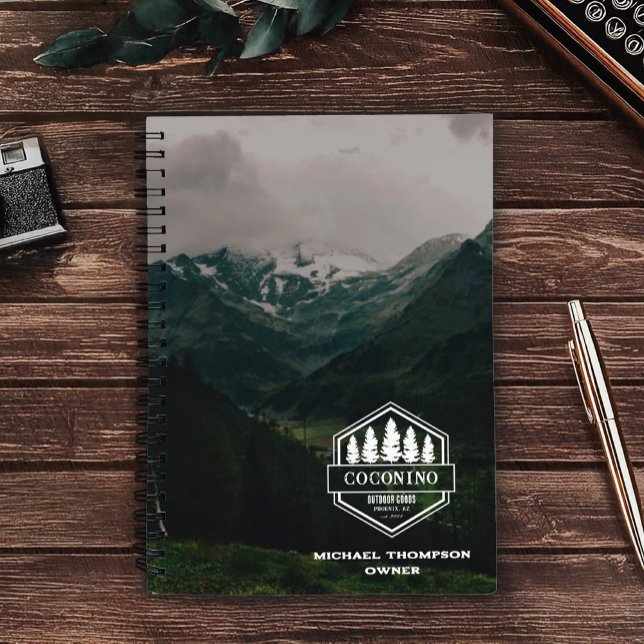Cuaderno Montañas rusticas del bosque masculino al aire lib (Subido por el creador)