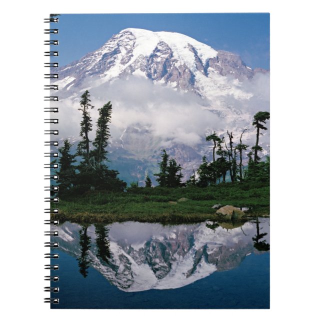 Cuaderno Monte Rainier reflejado en un lago de montaña (Frente)