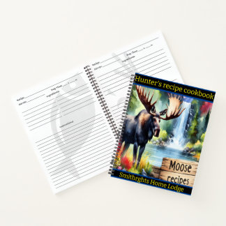 Cuaderno Moose por una tranquila cascada otoño