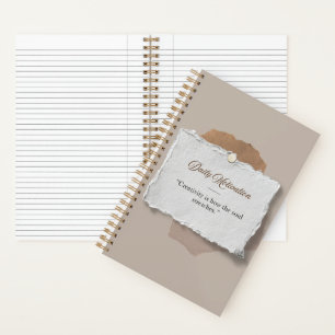 Cuaderno Motivación diaria moderna en suave niebla de Mocha