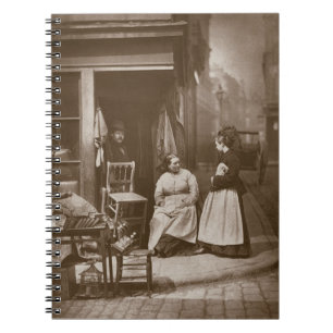 Cuaderno Muebles viejos, a partir de la "vida en las calles