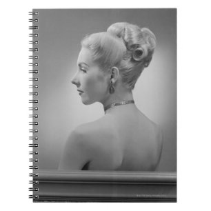 Cuaderno Mujer elegante