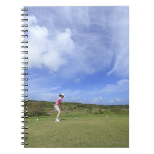 Cuaderno Mujer que juega a golf