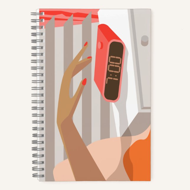 Cuaderno Mujeres presionando con la mano el botón de snooze (Anverso)