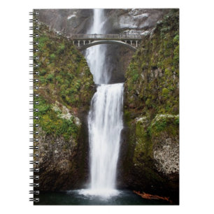 Cuaderno Multnomah baja en la garganta de Columbia