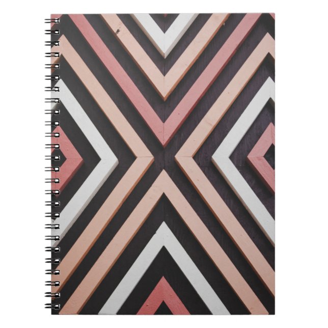Cuaderno Muro rosa, negro y blanco (Frente)